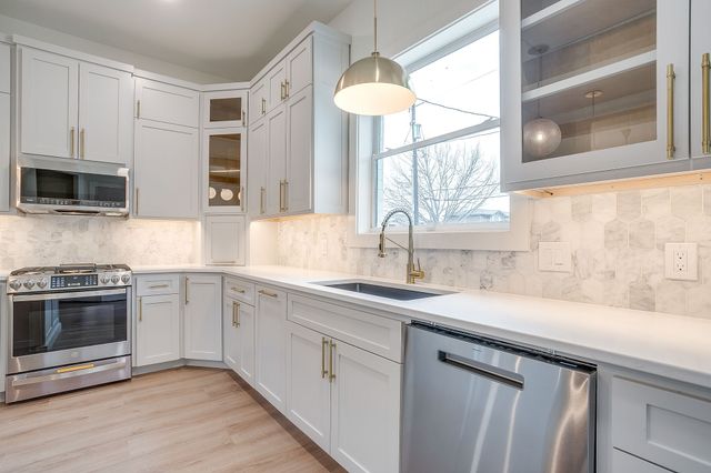 2705 Gordon Avenue, Fort Worth, TX 76110