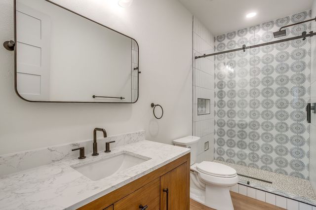 2705 Gordon Avenue, Fort Worth, TX 76110