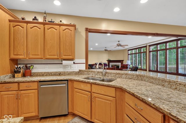 10765 Forest Lake Court, Indianapolis, IN 46278
