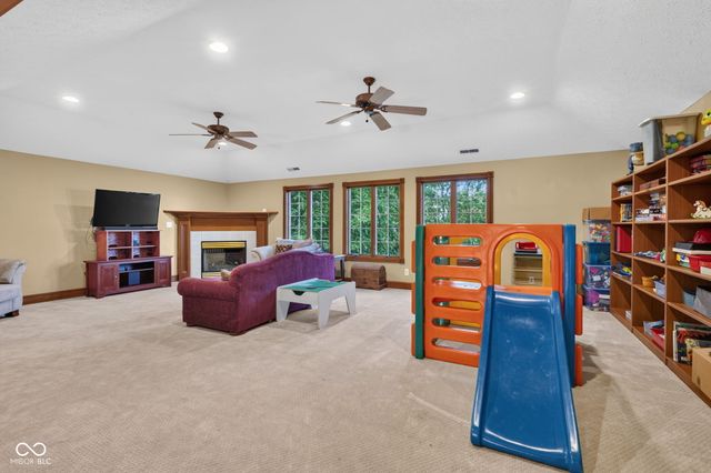 10765 Forest Lake Court, Indianapolis, IN 46278