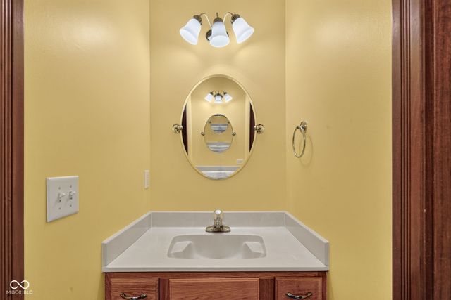 10765 Forest Lake Court, Indianapolis, IN 46278
