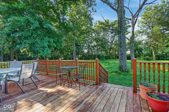 10765 Forest Lake Court, Indianapolis, IN 46278