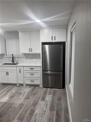 5910 Vanessa E Drive, Edinburg, TX 78542