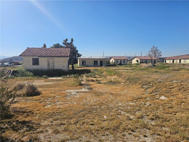 29823 N 1st, Barstow, CA 92311