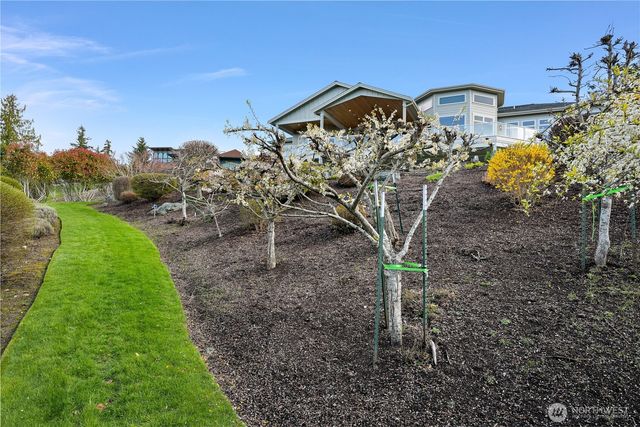 1900 Samish Crest Way, Bellingham, WA 98229