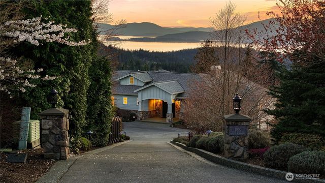 1900 Samish Crest Way, Bellingham, WA 98229