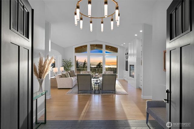 1900 Samish Crest Way, Bellingham, WA 98229