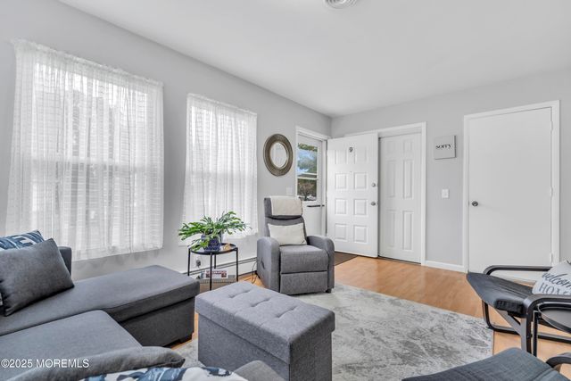 9 Morongo Court, Toms River, NJ 08757