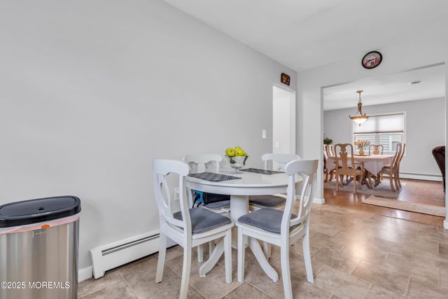 9 Morongo Court, Toms River, NJ 08757