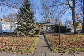 1201 Mills Avenue, North Muskegon, MI 49445