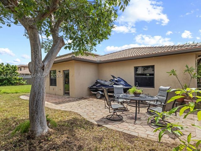 11865 SW 236th St, Homestead, FL 33032