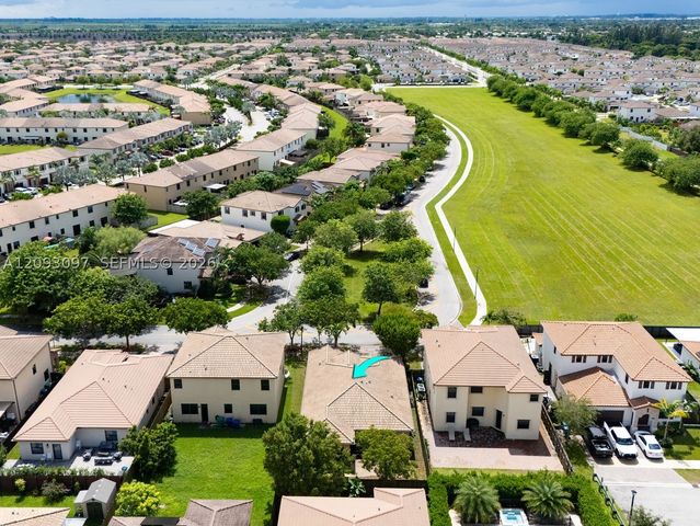 11865 SW 236th St, Homestead, FL 33032