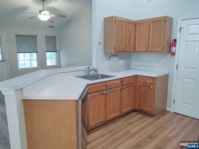 5912 Tudor Drive 5912, Pequannock Township, NJ 07444
