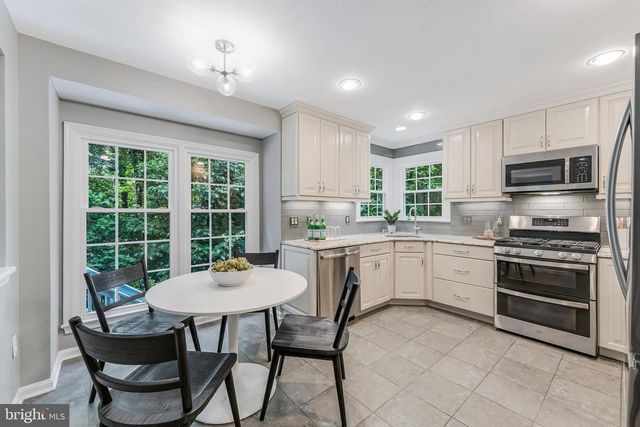 11634 SPRINGHOUSE PL, Reston, VA 20194