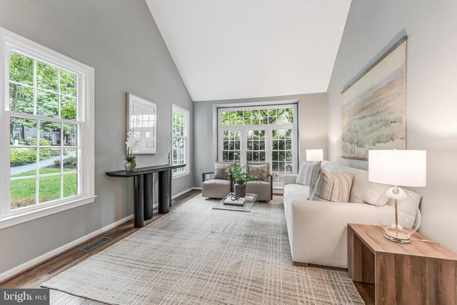 11634 SPRINGHOUSE PL, Reston, VA 20194