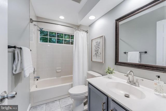 11634 SPRINGHOUSE PL, Reston, VA 20194