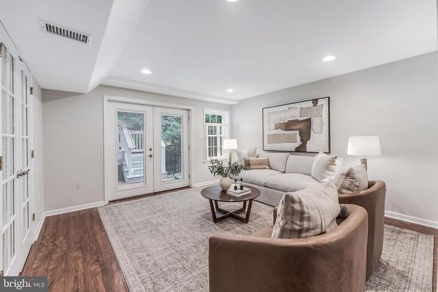 11634 SPRINGHOUSE PL, Reston, VA 20194