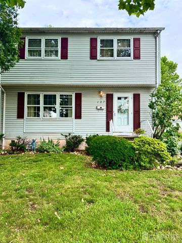 127 Hillcrest Avenue, Edison, NJ 08817
