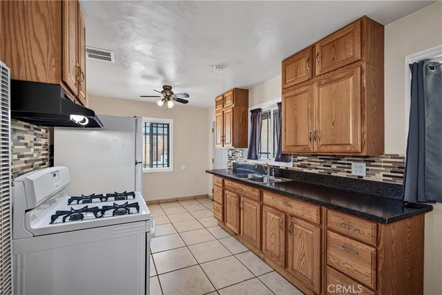 3135 W George, Banning, CA 92220