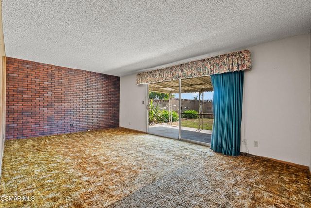 1163 Sycamore Drive, Simi Valley, CA 93065