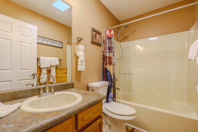 1430 A M King Way, Sevierville, TN 37876