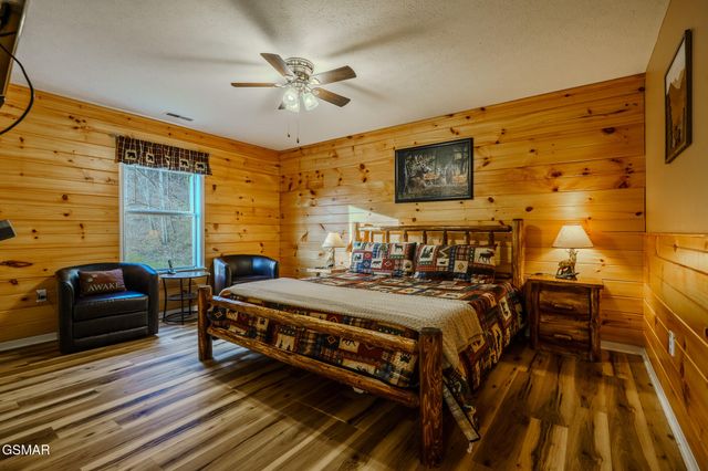 1430 A M King Way, Sevierville, TN 37876