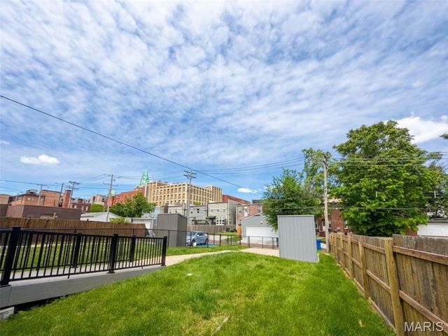 3509 Park Avenue, St Louis, MO 63104