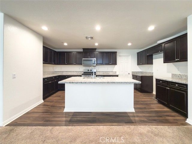 32297 Wild West Court, Winchester, CA 92596