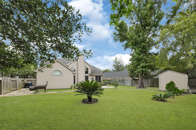 12911 Chalfield Circle, Houston, TX 77044