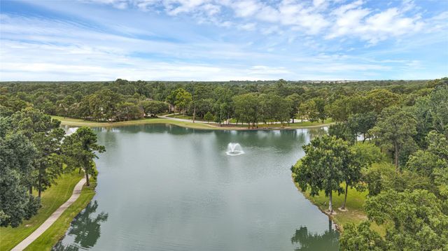12911 Chalfield Circle, Houston, TX 77044