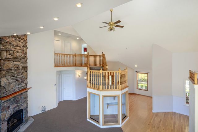 13922 Auburn Rd, Grass Valley, CA 95949