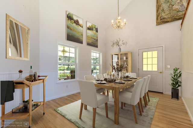 13922 Auburn Rd, Grass Valley, CA 95949