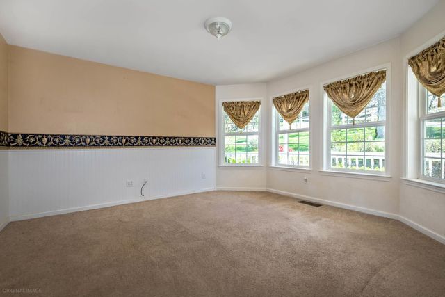 13922 Auburn Rd, Grass Valley, CA 95949