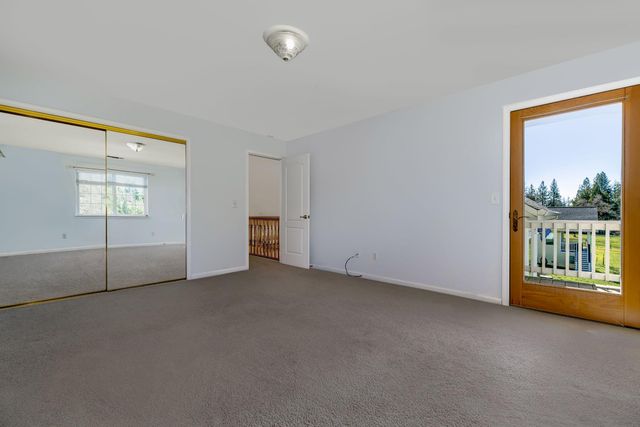 13922 Auburn Rd, Grass Valley, CA 95949