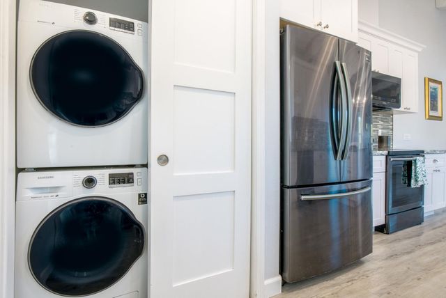 13922 Auburn Rd, Grass Valley, CA 95949