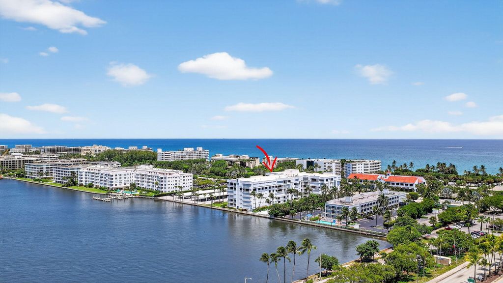 Image 31 of property listing at 2860 S Ocean Boulevard 604, Palm Beach, FL 33480