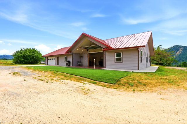 39348 Dunlap Road, Yokuts Valley, CA 93675