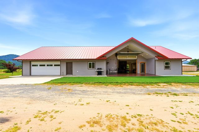 39348 Dunlap Road, Yokuts Valley, CA 93675