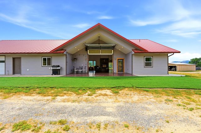 39348 Dunlap Road, Yokuts Valley, CA 93675