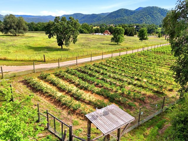 39348 Dunlap Road, Yokuts Valley, CA 93675