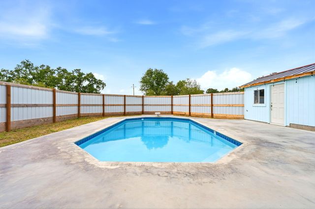 39348 Dunlap Road, Yokuts Valley, CA 93675