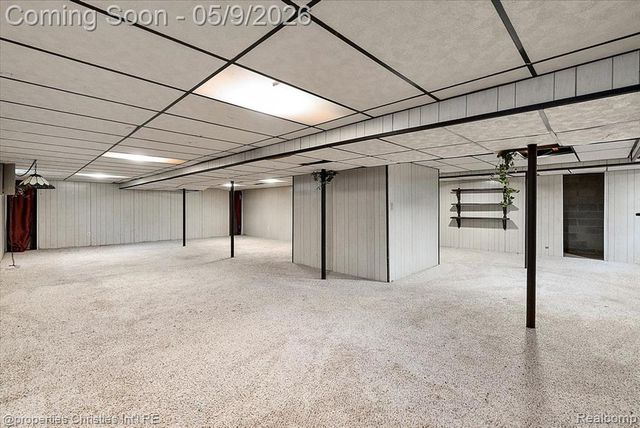 3120 Hartford Lane, Shelby Twp, MI 48316