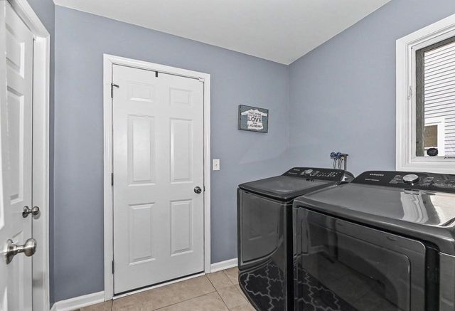 1611 24th AVENUE, Kenosha, WI 53140