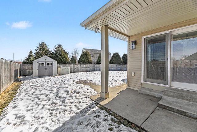 1611 24th AVENUE, Kenosha, WI 53140