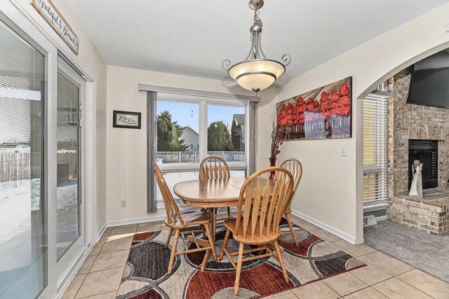 1611 24th AVENUE, Kenosha, WI 53140