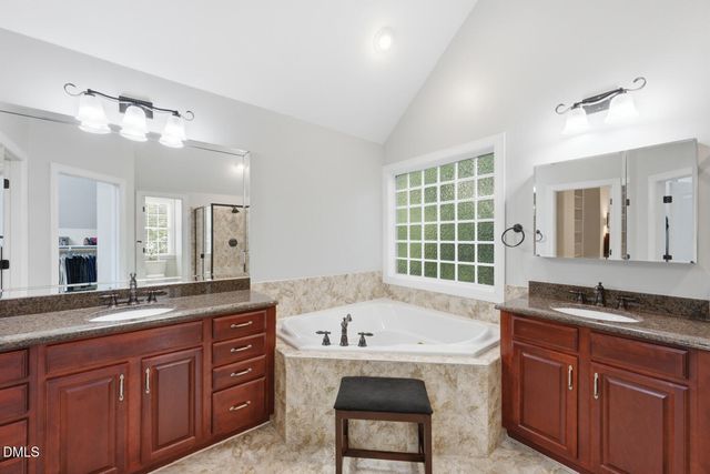 108 Bells Walk Court, Holly Springs, NC 27540