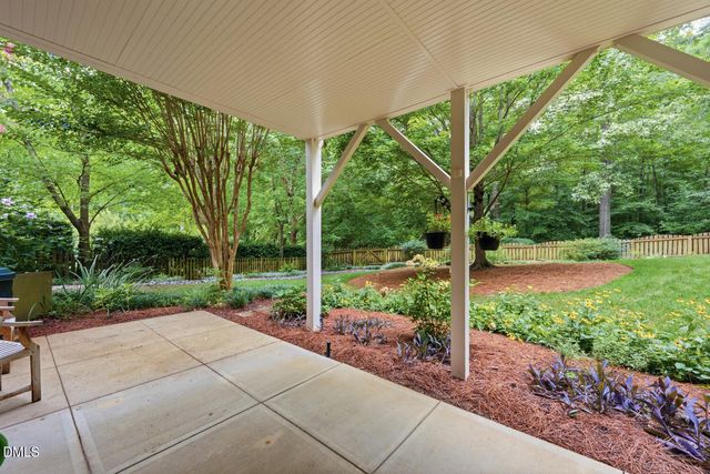 108 Bells Walk Court, Holly Springs, NC 27540