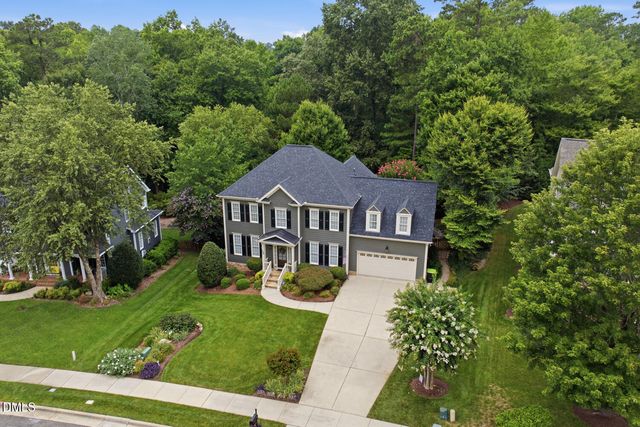 108 Bells Walk Court, Holly Springs, NC 27540