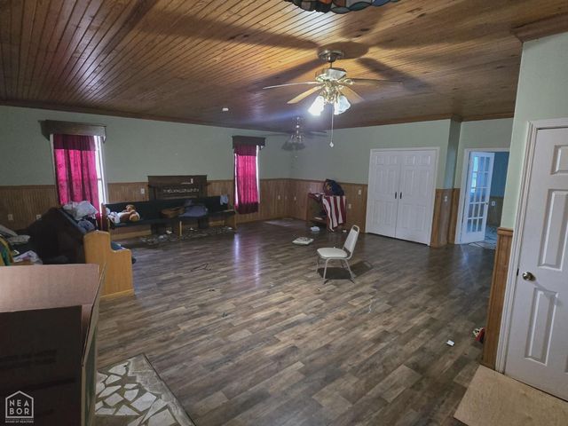 900 Grayson Street, Paragould, AR 72450