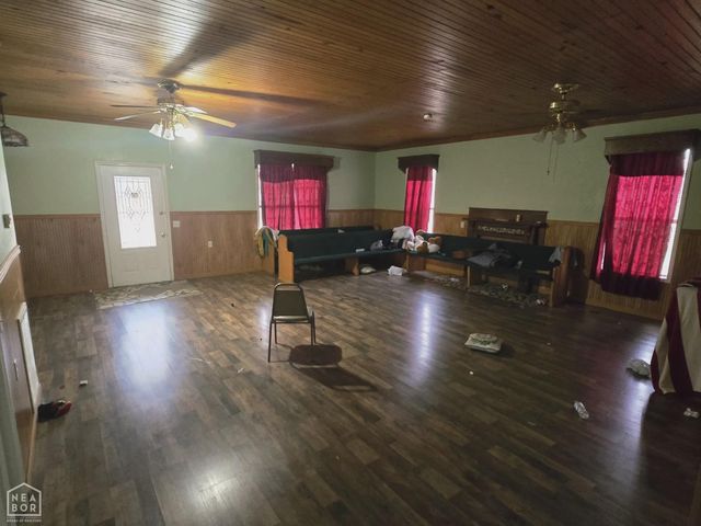 900 Grayson Street, Paragould, AR 72450